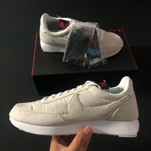 air tailwind 79 stranger things sail